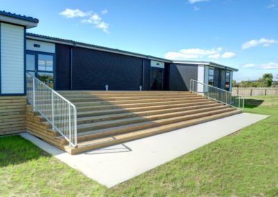 Tahatai Coast School