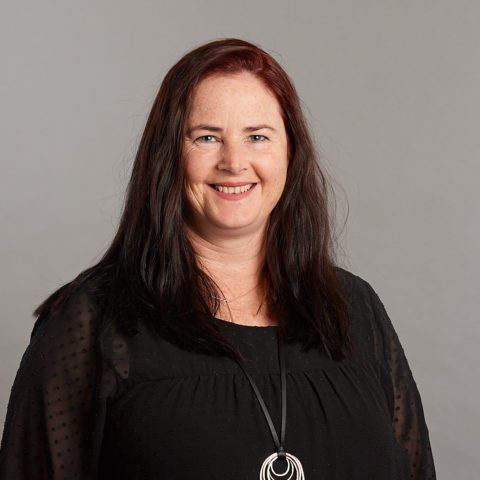 Angela <br/> Garaway